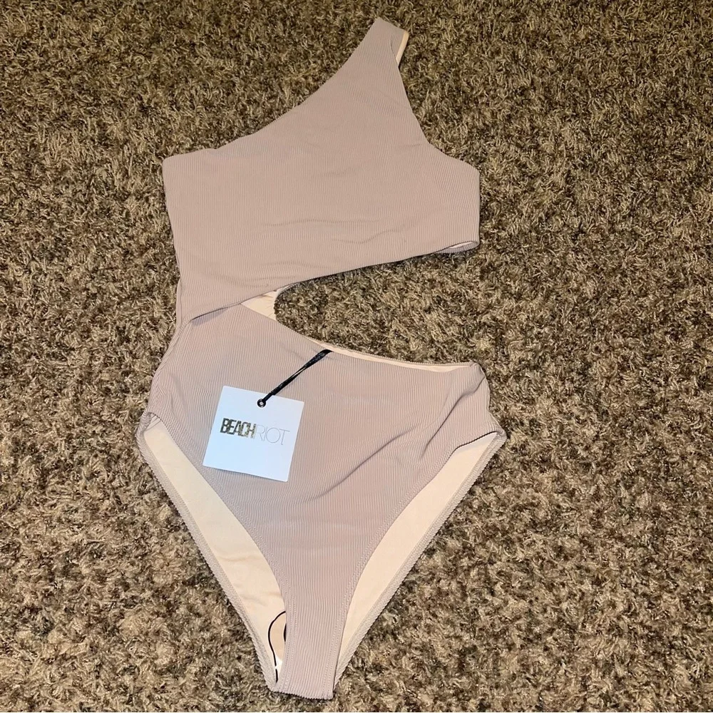 Beach Riot  Celine Cut Out One Shoulder One-Piece Swimsuit Women's Small Tan
